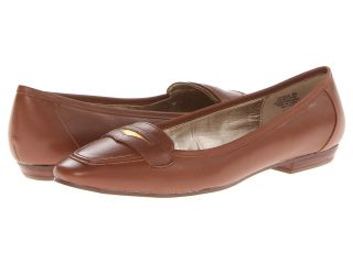 Circa Joan & David Canera Womens Slip on Shoes (Brown)