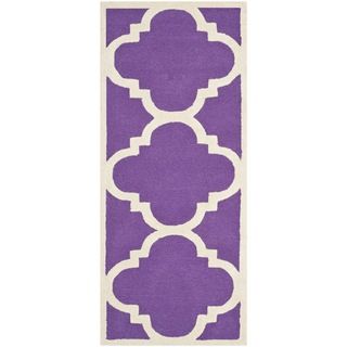 Safavieh Handmade Moroccan Cambridge Purple/ Ivory Wool Rug (26 X 10)