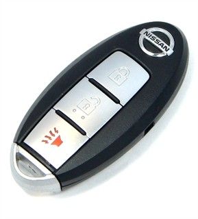 2007 Nissan Versa Smart Proxy Remote / key combo   Used