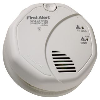 First Alert Talking 2 in 1 Smoke & Carbon Monoxide Alarm   3 Pack, With Voice