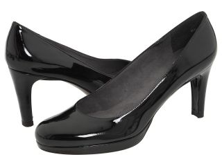Stuart Weitzman Blog Womens Slip on Dress Shoes (Black)