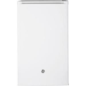 GE 4.4 cu. ft. Mini Refrigerator in White GMR04GAEWW
