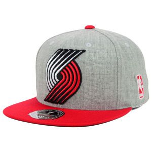 Portland Trail Blazers Mitchell and Ness NBA 2Tone Heather Fitted Cap