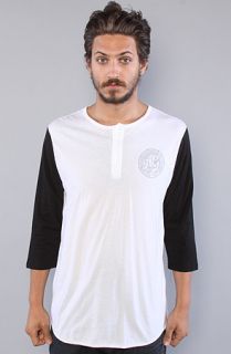 Analog The Hooked Baseball Raglan in True Black