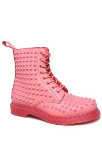 Dr. Martens Boots Spike All Stud 8 Eye Boots in Pink