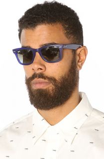Ray Ban Sunglasses Matte Plastic Frame Tinted Lens Blue