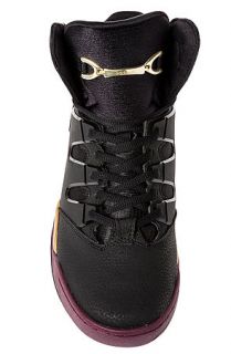 Adidas Sneaker Adidas GLC Sneaker in Light Maroon, Black, and Metallic Gold
