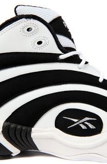 Reebok Sneaker Shaqnosis OG in Black and White