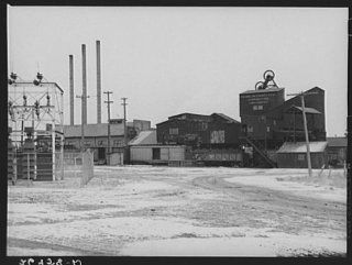 Photo Franklin County Coal Company mine number five. Freeman Spur, Illinois   Prints