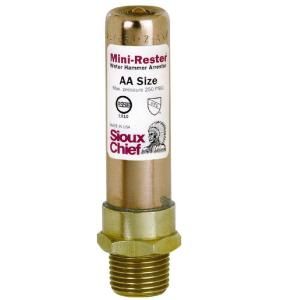 Sioux Chief 1/2 in. MIP Mini Rester Residential Straight Water Hammer Arrester HD660 G2