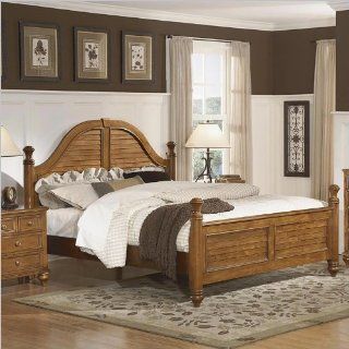 Wynwood Hadley Pointe Queen Poster Bed in Honey Pine   Four Poster Beds