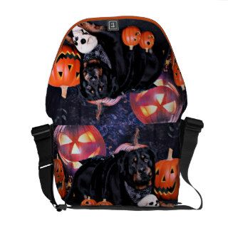 Halloween   Rottweiler   Max Messenger Bag