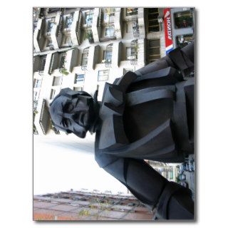 Summary Description Public Art in Barcelona. Los  Post Cards