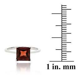 Glitzy Rocks Sterling Silver 2ct TGW Garnet Square Solitaire Ring Glitzy Rocks Gemstone Rings