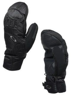 Oakley Recon Mittens Medium  Snowboarding Gloves  Sports & Outdoors