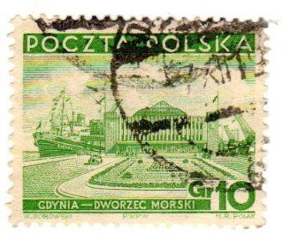Postage Stamps Poland. One Single 10g Green Maritime Terminal Gdynia Stamp Dated 1937, Scott #309. 