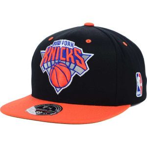 New York Knicks Mitchell and Ness NBA Team Patch Fitted Cap