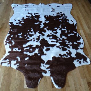 Cow hide Brown and White Acrylic Fur Rug (5'x7') 5x8   6x9 Rugs