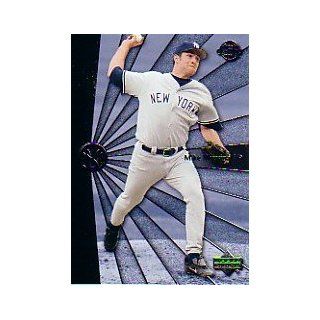 2004 Sweet Spot #61 Mike Mussina Sports Collectibles