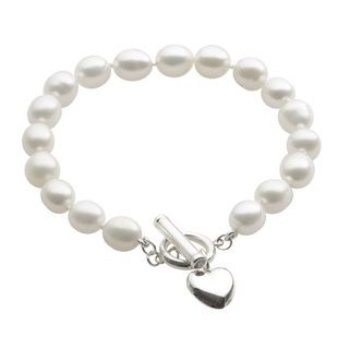 Pearls For You Silver FW Pearl and Heart Charm Toggle Bracelet (7 7.5 mm) Pearls For You Pearl Bracelets