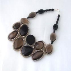 Round Multicolor Black Agate Mosaic Bib Statement Necklace (Thailand) Necklaces