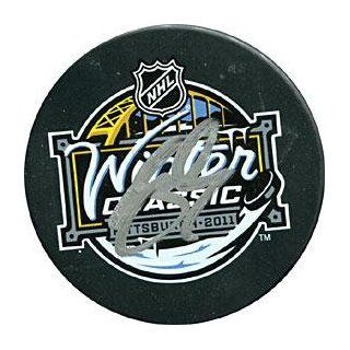 Sidney Crosby Signed Puck   2011 Winter Classic   Autographed NHL Pucks  Hockey Pucks  Sports & Outdoors