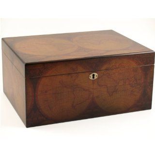 The Old World 100 Cigar Count Humidor   Decorative Boxes