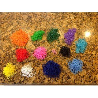 Latex free Silicone Refill Bands   1800pcs Mixed Colors with 85+ C_clips and S_clips Mix. Toys & Games