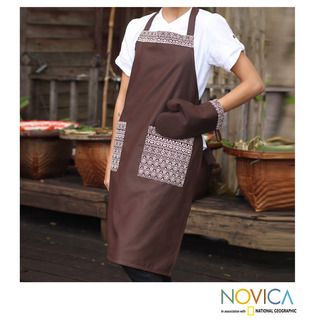 Cotton 'Brown Kitchen Chic' Apron and Oven Mitt (Thailand) Novica Aprons