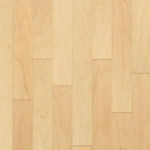 Bruce Maple Natural Engineered Hardwood Flooring   5 in. x 7 in. Take Home Sample BR 665090