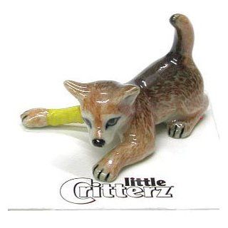 WOLF Rescued with bandaged paw "Faolan" New Figurine MINIATURE Porcelain LITTLE CRITTERZ LC605   Collectible Figurines