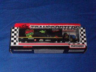 1992 NASCAR Matchbox Super Star . . . Kyle Petty #42 Mello Yello Transporter 1/87 Diecast Hauler . . . Limited Edition 