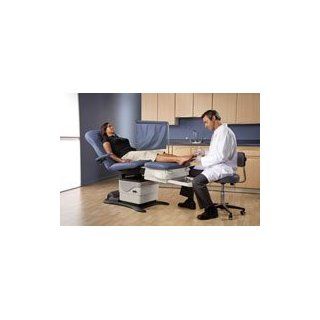 1114166 Podiatry Chair Barrier Free Ea Midmark Corporation  647 002 Industrial Products