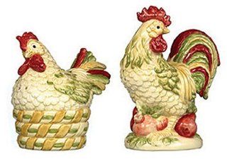 Royal Doulton Chanticlair Sculpted Rooster Salt and Pepper Shakers Kitchen & Dining