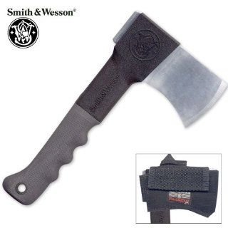 Smith & Wesson CK670 Bullseye Paul Bunyan Hatchet Knife
