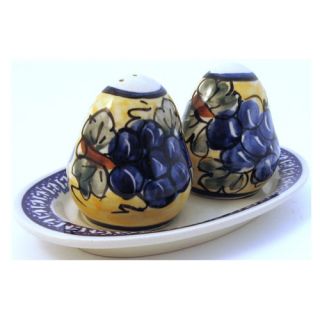 Salt and Pepper Shaker Set  Pattern DU8