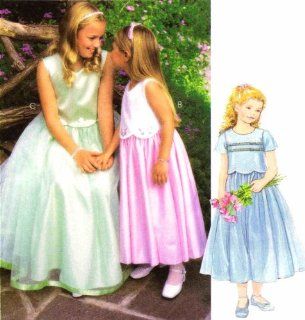 Girls Special Occasion Dress McCalls 3113 Sewing Pattern Size 7   8   10