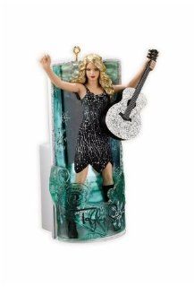 Carlton Cards Heirloom Musical Taylor Swift "Mine" Christmas Ornament   Greeting Cards