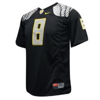 Oregon Ducks #8 Black Youth Replica Football Jersey (XL (20)) Clothing