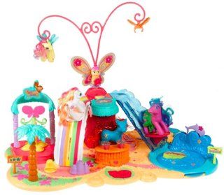 My Little Pony Butterfly Island Adventure Playset with 3 Bonus Ponies Toys & Games