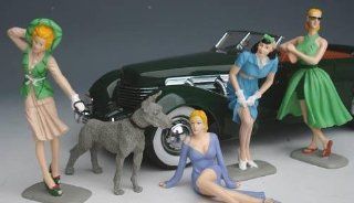 Motorhead Miniatures 18th Scale  Vintage Vixens #2 Set of 4 857 Toys & Games