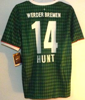 Werder Bremen 2013 14 Home Jersey #14 Hunt (Small)  Sports Fan Soccer Equipment  Sports & Outdoors