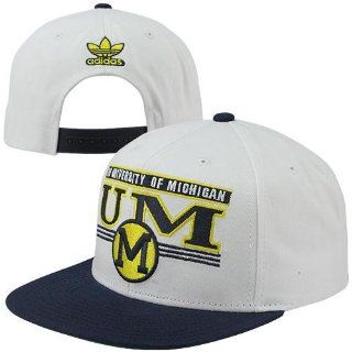 Michigan Wolverine hat  adidas Michigan Wolverines Underlined Wordmark Snapback Hat   White  Sports Fan Baseball Caps  Sports & Outdoors