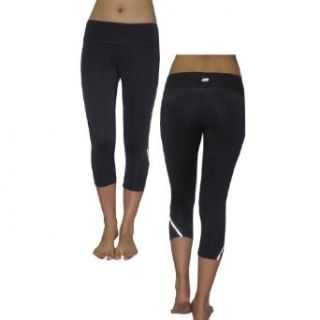 Marika Womens Sports Skinny Pants Leggings / Yoga Capri Pants Clothing