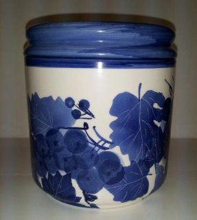 Designpac Canister Grapes and Leaves Pottery   Blue  Kitchen Storage And Organization Product Sets  