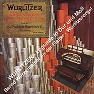 Plays the Wurlitzer Theater Organ Music