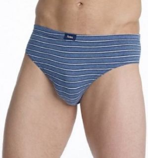 Hanes Classics Men's TAGLESS Low Rise Fit Sports Briefs with Comfort Soft Waist at  Mens Clothing store