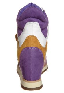 Even&Odd Wedge boots   purple