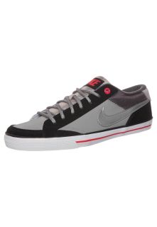 Nike Sportswear   CAPRI II   Trainers   grey