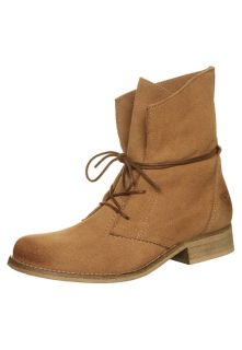 Tamaris   Lace up boots   brown